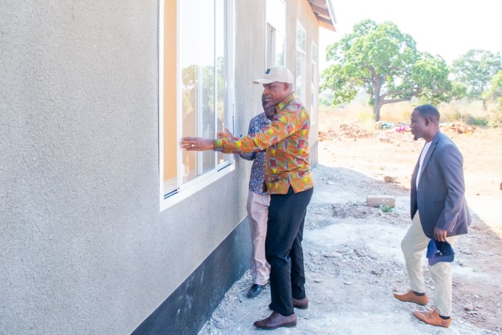 RC MSENGI ATAKA WATAALAMU WASIMAMIE MIRADI; IENDANE NA THAMANI YA FEDHA.